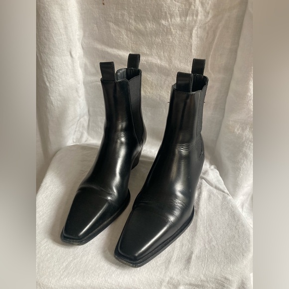 Totême Chelsea boots EU37/ 7 - Picture 3 of 11